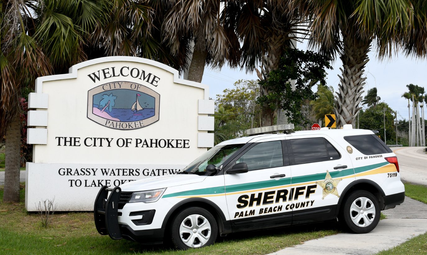 Pahokee City Sign
